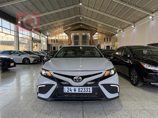 تويوتا كامري 2023 للبيع في العراق - زاخو